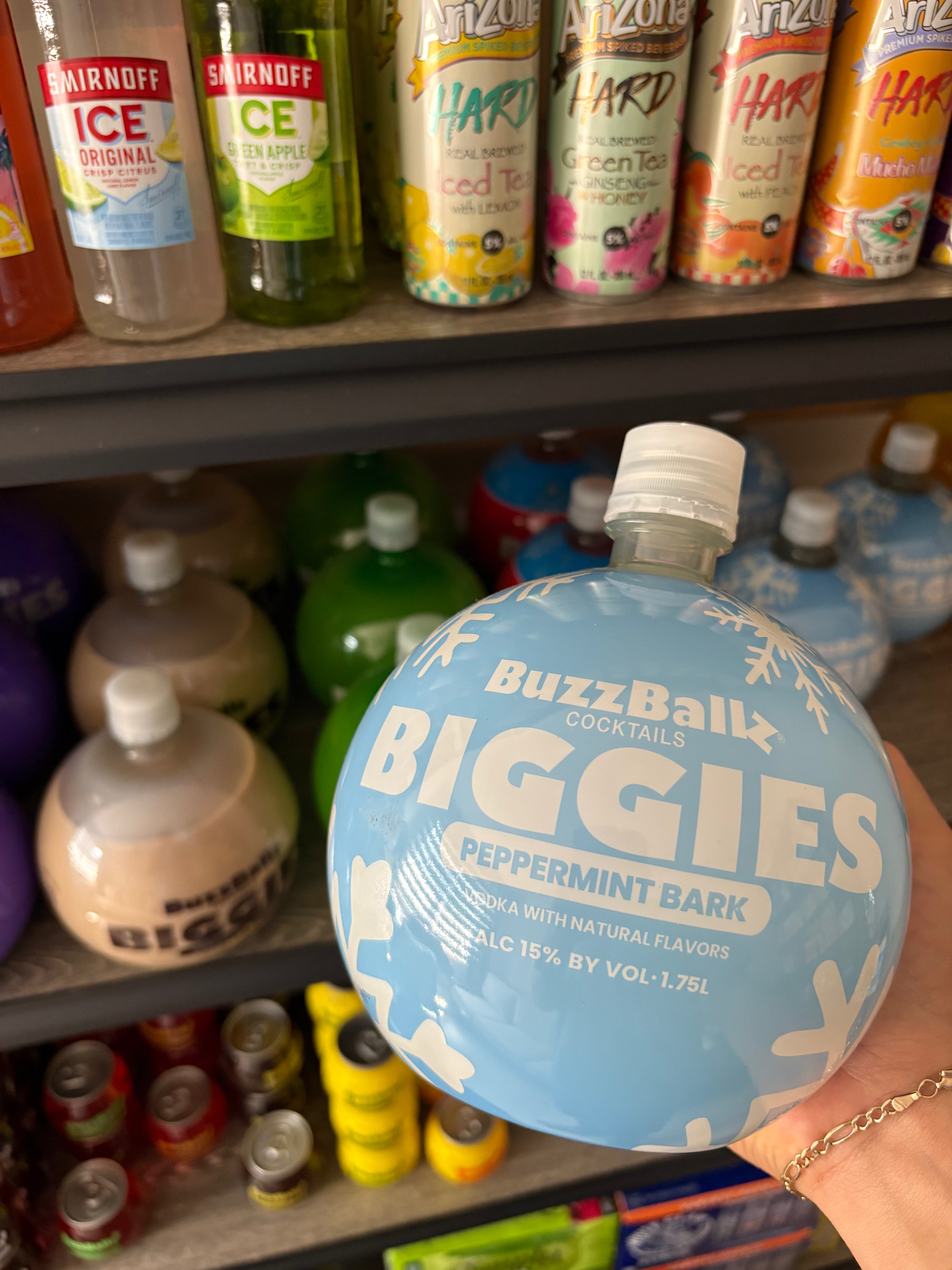 Buzzballz Biggies 1.75L Peppermint Bark