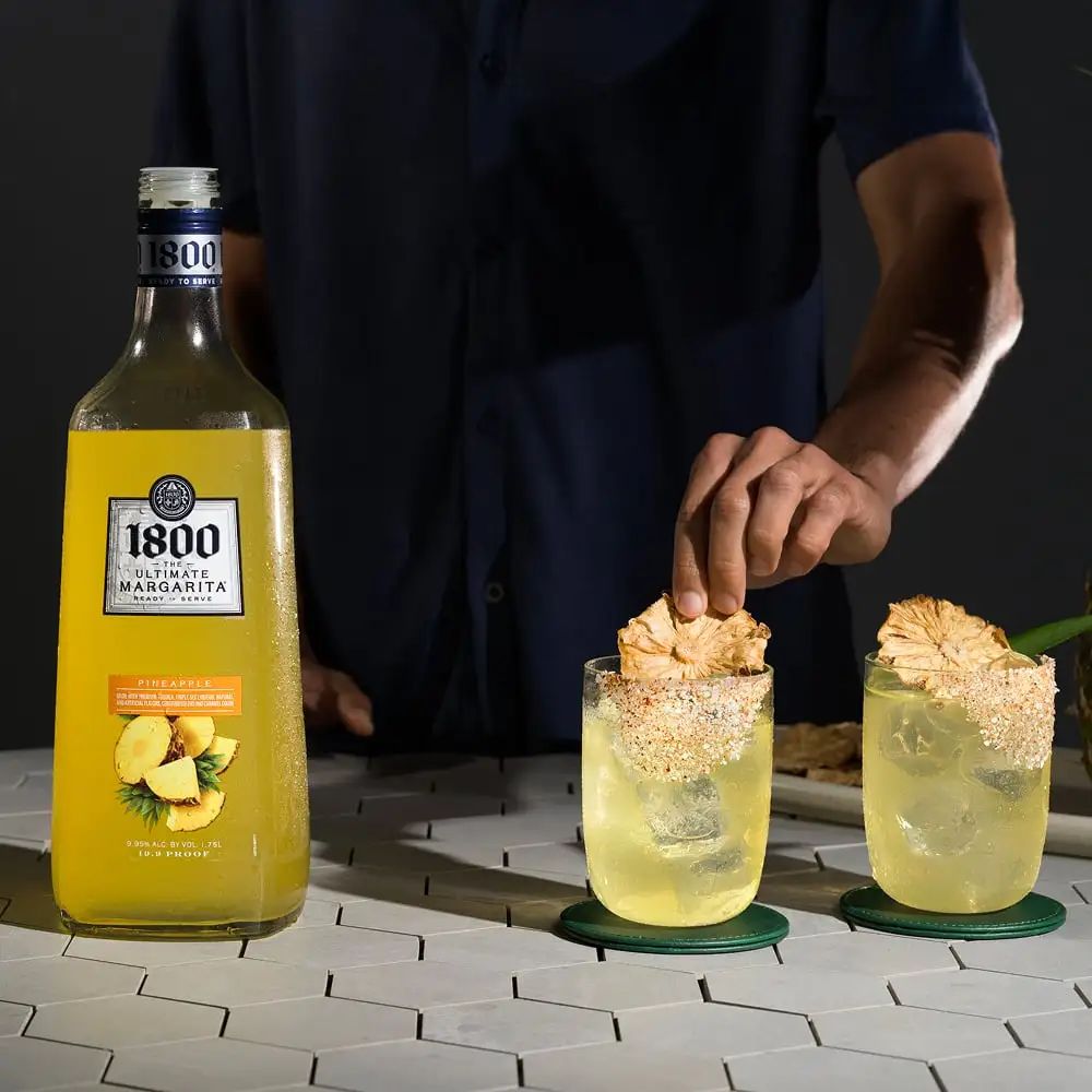 🍍 1800 Ultimate Margarita Piña 1.75L | 9.95% Alc.