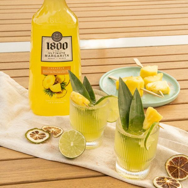 🍍 1800 Ultimate Margarita Piña 1.75L | 9.95% Alc.