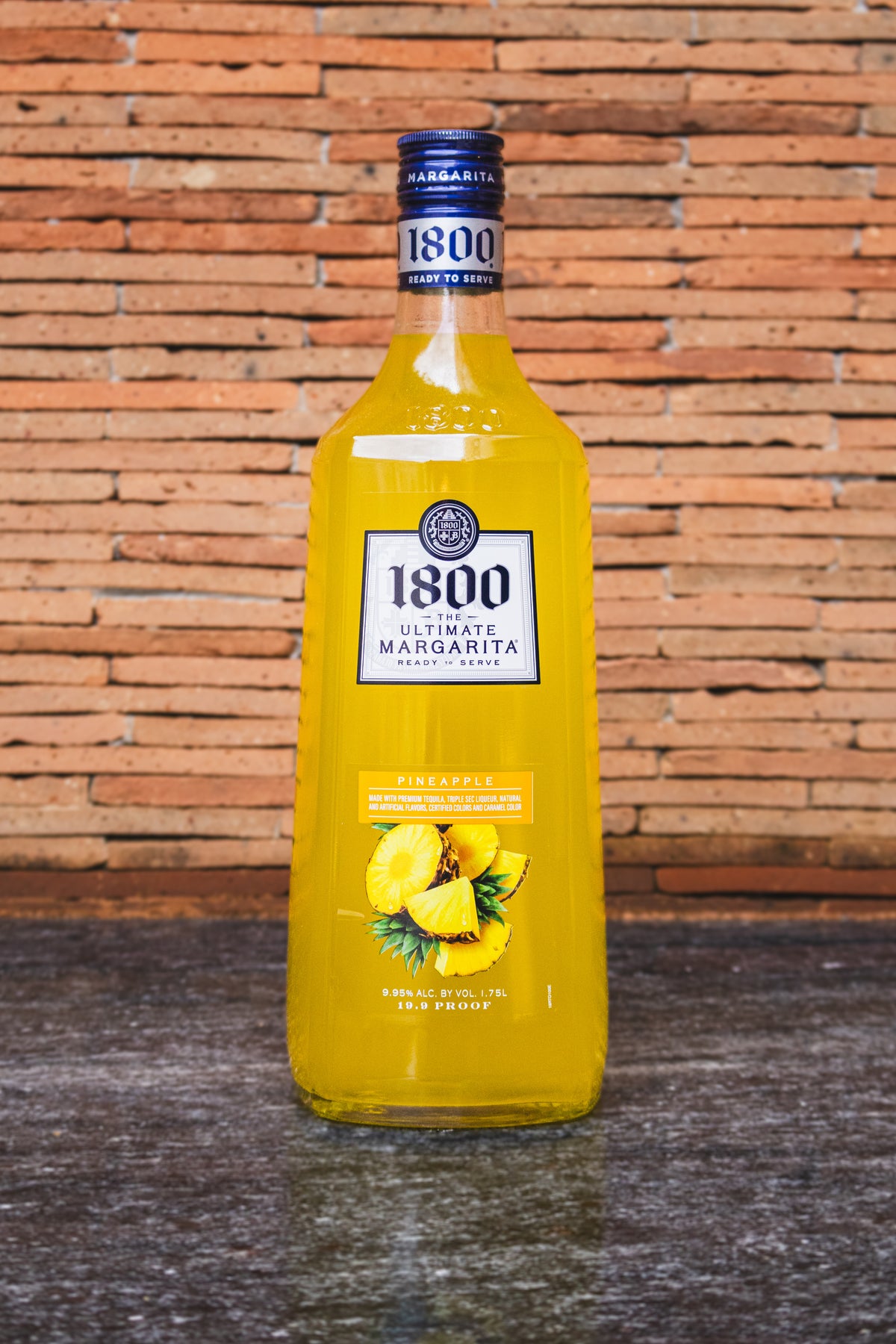 🍍 1800 Ultimate Margarita Piña 1.75L | 9.95% Alc.
